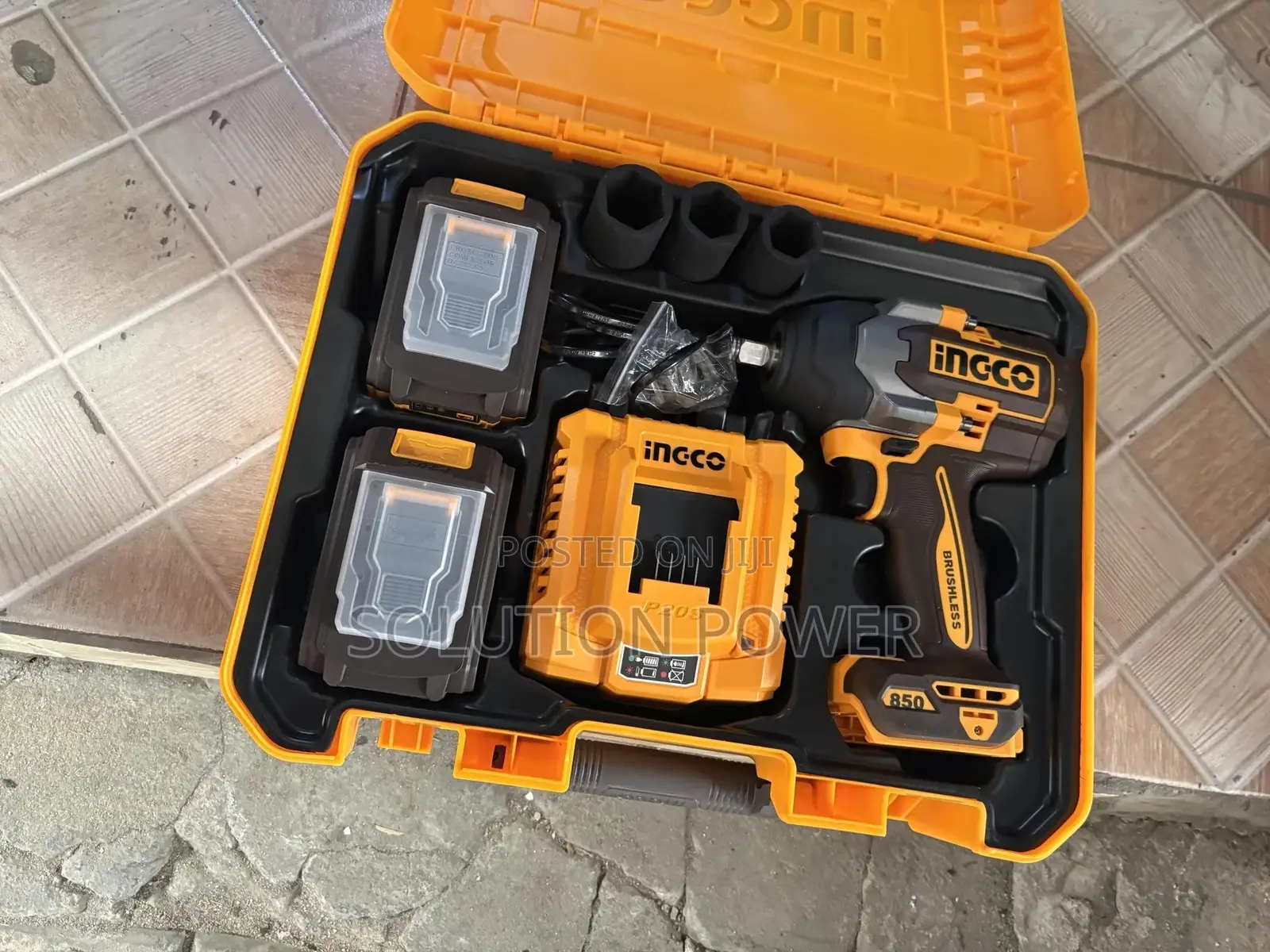 Heavy Duty 1/2” Battery Impact Wrench