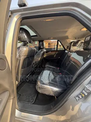 Mercedes-Benz M Class ML 350 4Matic 2012 Gray