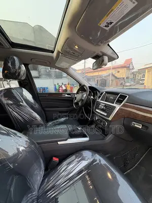 Mercedes-Benz M Class ML 350 4Matic 2012 Gray