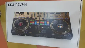 Pioneer DDJ-Rev7 Dj Controller