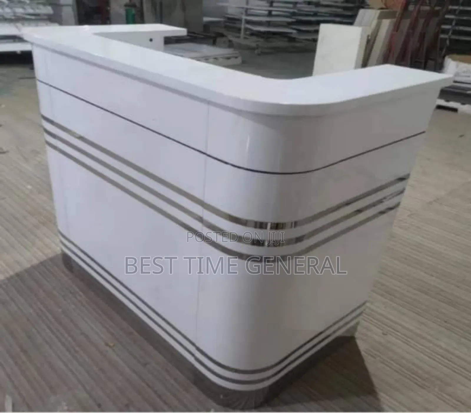 First Klass Luxury Reception Table