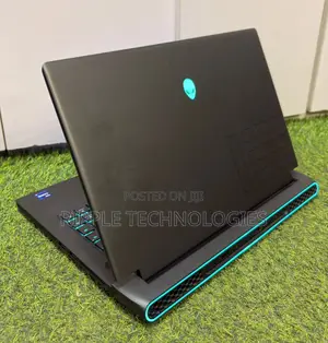 Laptop Dell Alienware M15 R7 32GB Intel Core i9 SSD 1T