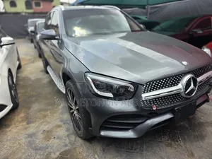 Mercedes-Benz GLC-Class 2016 Silver