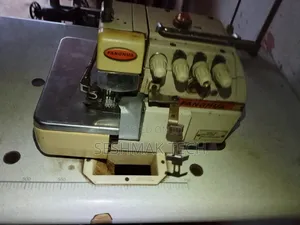 Emel Four Threads Industrial Sewing Machine