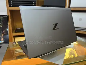 Laptop HP ZBook Firefly G8 16GB Intel Core i5 SSD 512GB