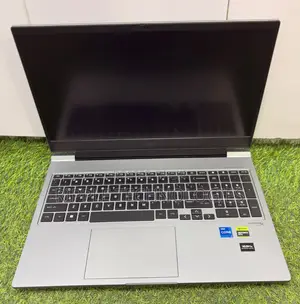 Laptop HP Omen 16 16GB Intel Core i7 SSD 1T