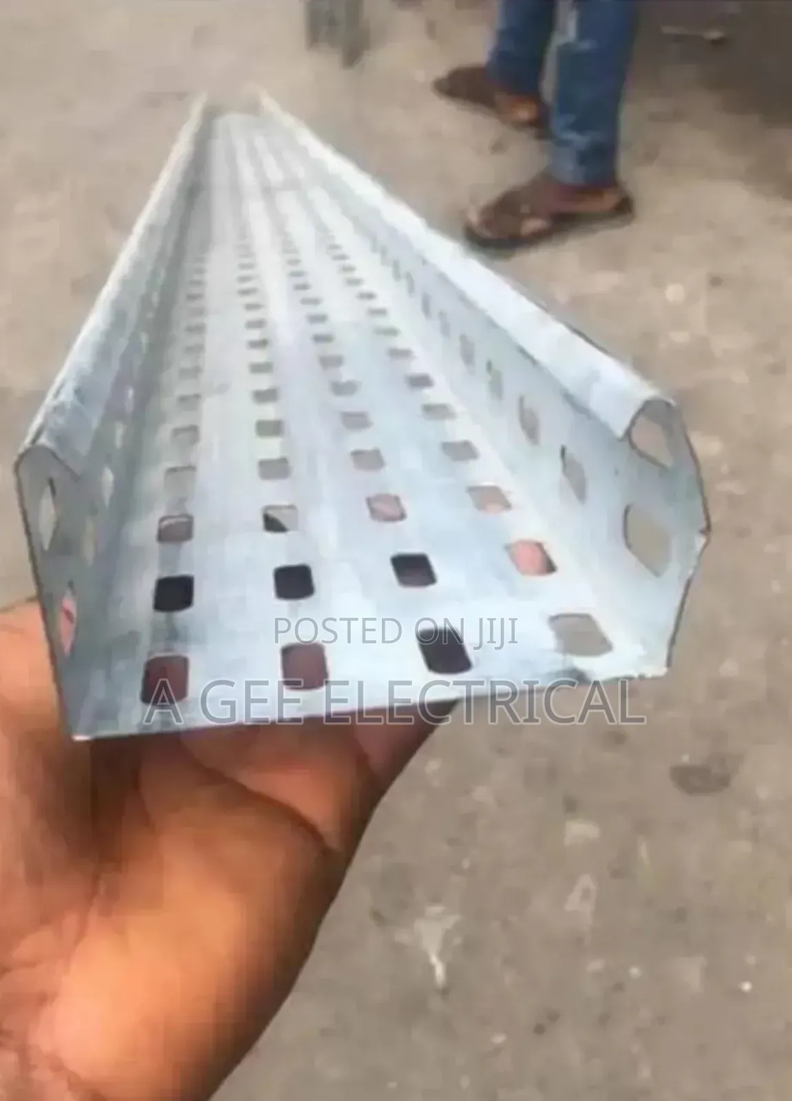400x50x3000 Galvanized Cable Tray