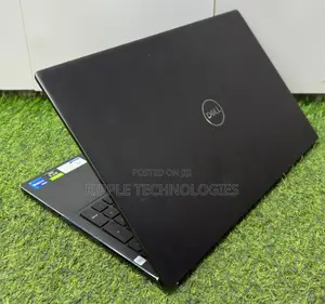 Laptop Dell Vostro 7510 16GB Intel Core i7 SSD 512GB