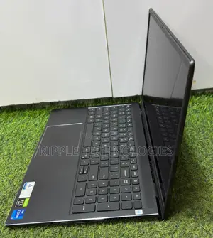 Laptop Dell Vostro 7510 16GB Intel Core i7 SSD 512GB