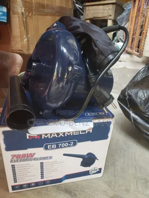 700w Maxmech Electric Blower