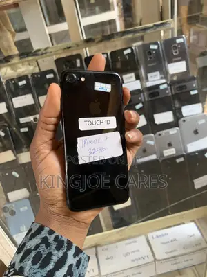 Apple iPhone 7 32 GB Black