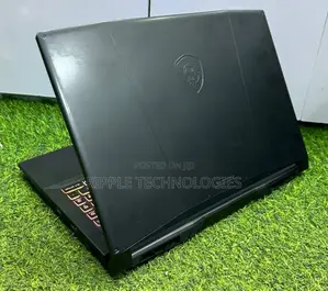 Laptop MSI Katana 15 16GB Intel Core i7 SSD 1T