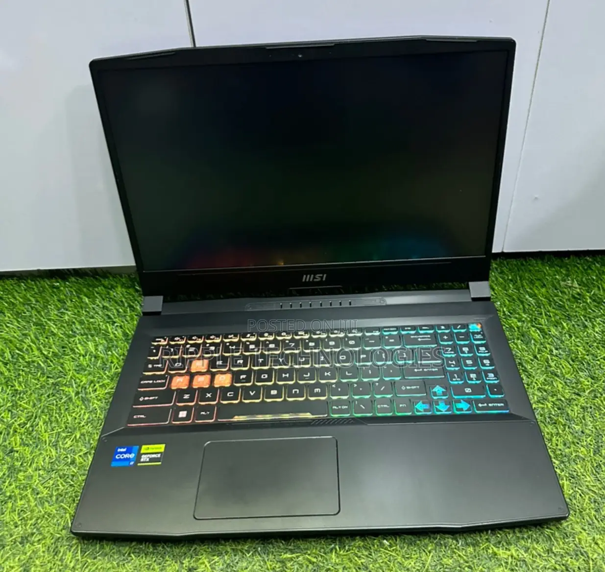 Laptop MSI Katana 15 16GB Intel Core i7 SSD 1T