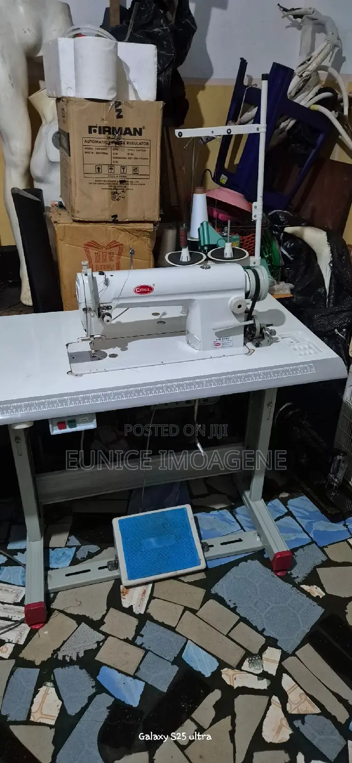 Industrial Sewing Machine