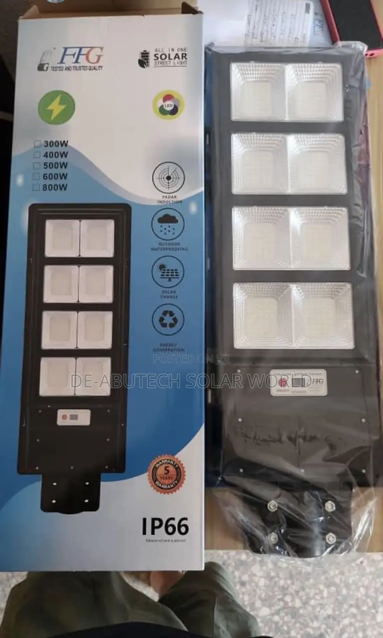 800 Watts Solar Street Lights 8 Eyes