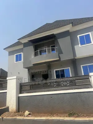 4bdrm Duplex in Galadimawa for sale