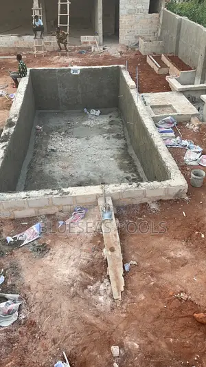 Pool Construction And Landscaping