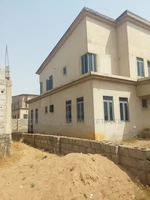 4bdrm Duplex in Seman Estate, Lugbe District for sale