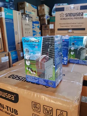High Standard Duravolt 4 in 1 Solar Rechargeable Pack