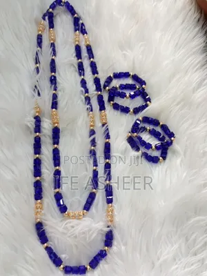 2 Layers Men Navel Length Royal Blue Mixed With Gold