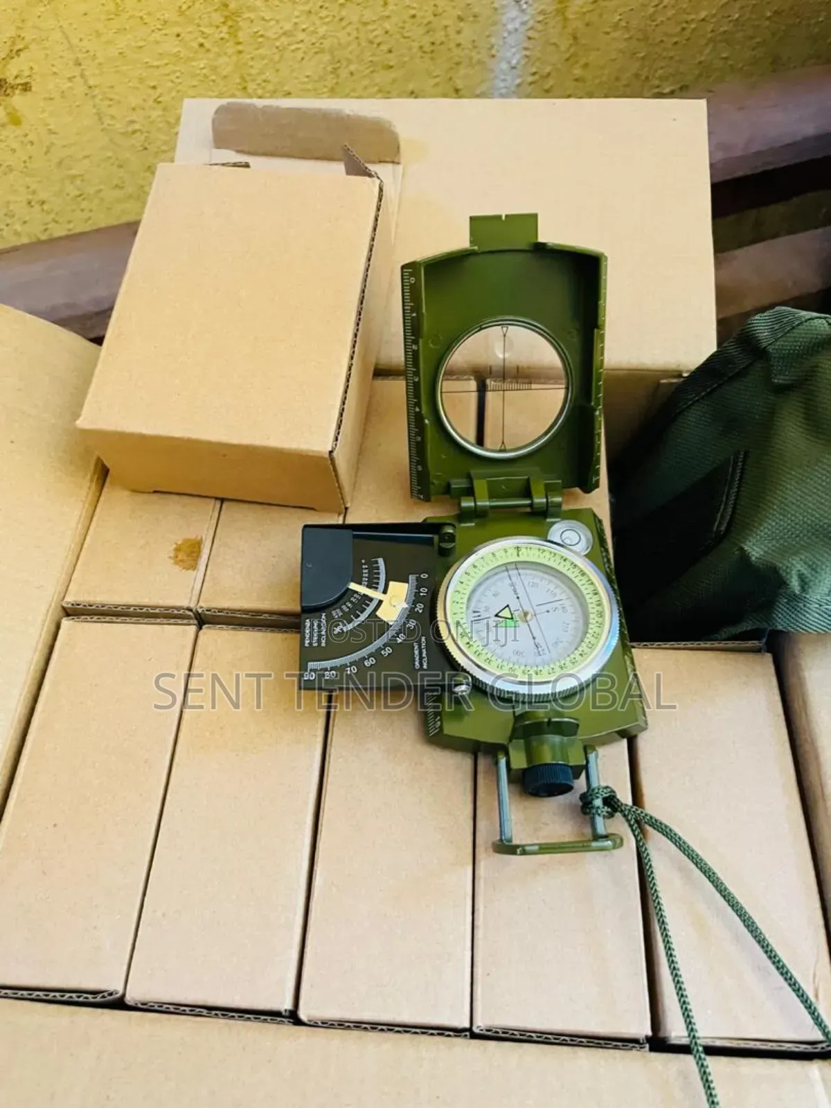 Army Compass