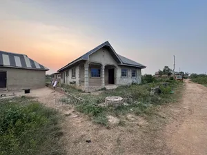 4bdrm House in Ibadan for sale