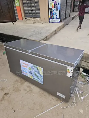 Snowsea Double Door 700 Litre Chest Freezer ( Inner Glass Door ) 1 Yrs