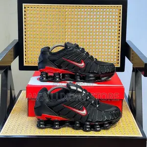 Nike Shox Tl Triple Luxury Sneakers