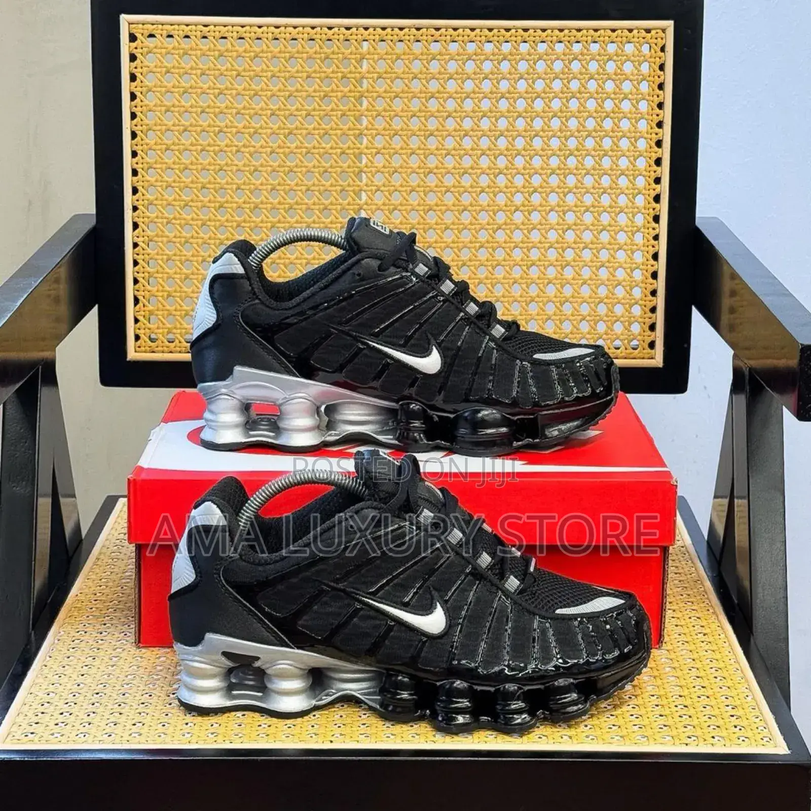 Nike Shox Tl Triple Luxury Sneakers
