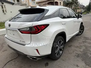 Lexus RX 350 AWD 2017 White