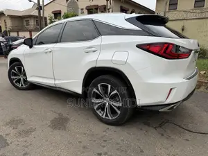 Lexus RX 350 AWD 2017 White