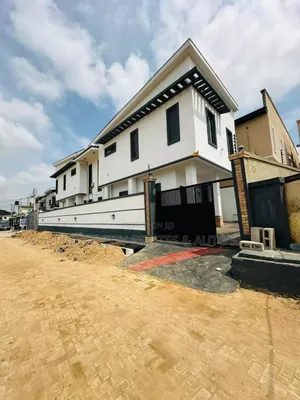 4bdrm Duplex in Omole Phase2 for sale