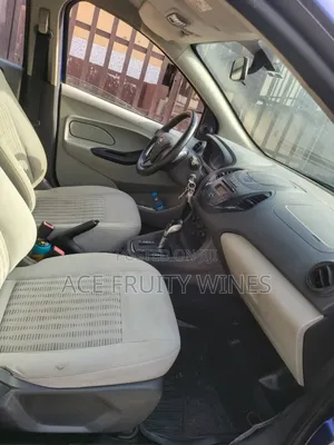 Ford Figo 2017 Blue