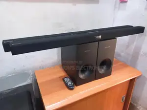 Samsung Soundbar Hw-J355 With Its Wired Woofer