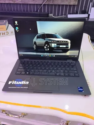 Laptop Dell Latitude 7430 32GB Intel Core Ultra 7 SSD 512GB