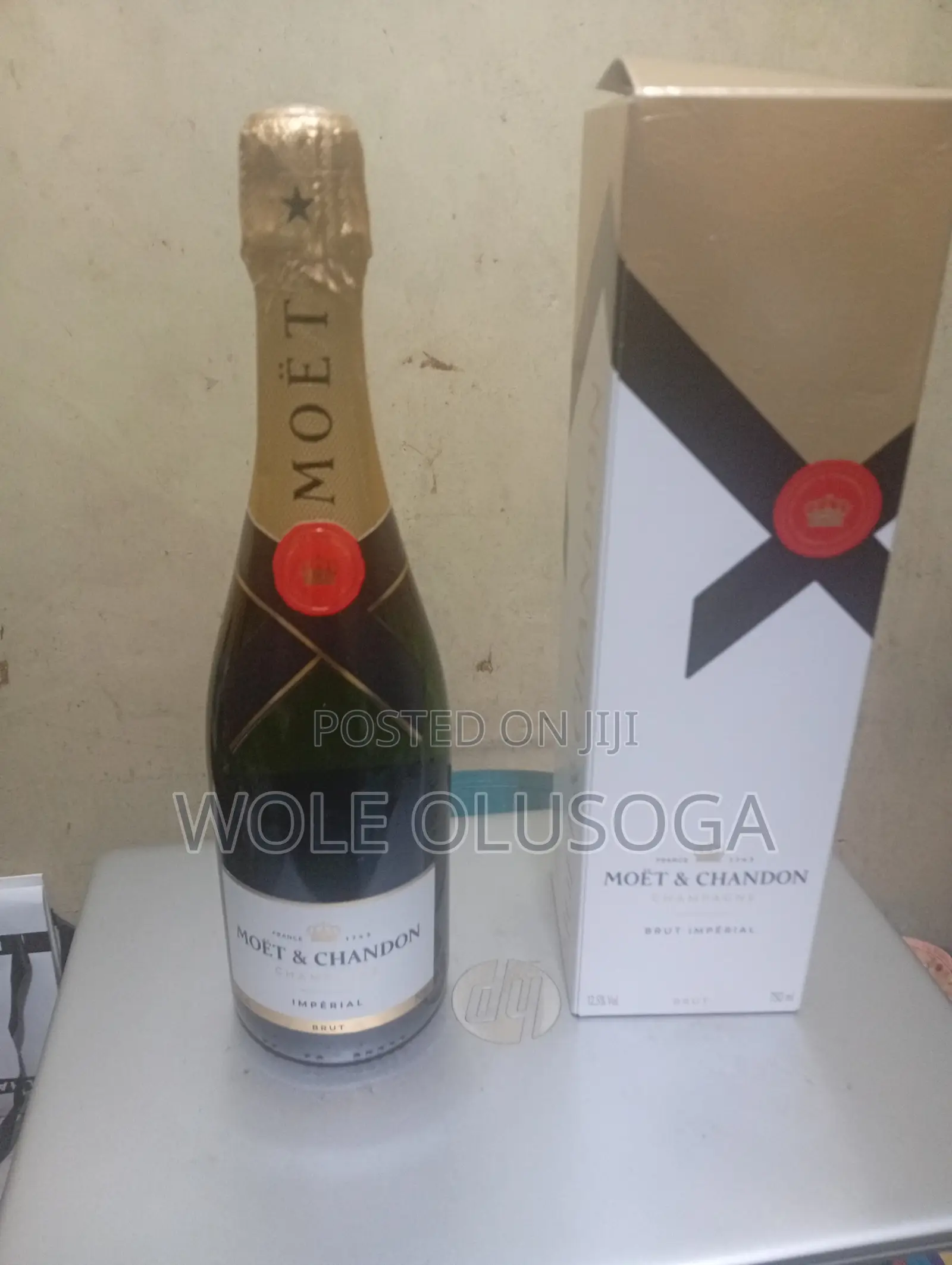 Champagne, Moet and Chandon