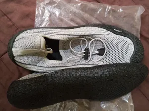 Aqua Unisex Shoes
