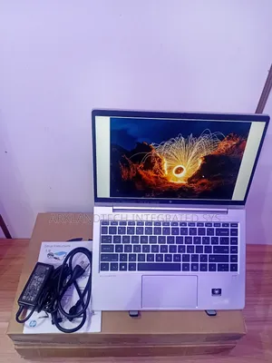 New Laptop HP ProBook 640 G3 16GB AMD Ryzen 5 SSD 256GB