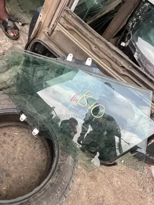 Door Glass 2013/2014/2015/2016/2017 Honda Accord