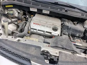 Toyota Sienna 2007 Silver