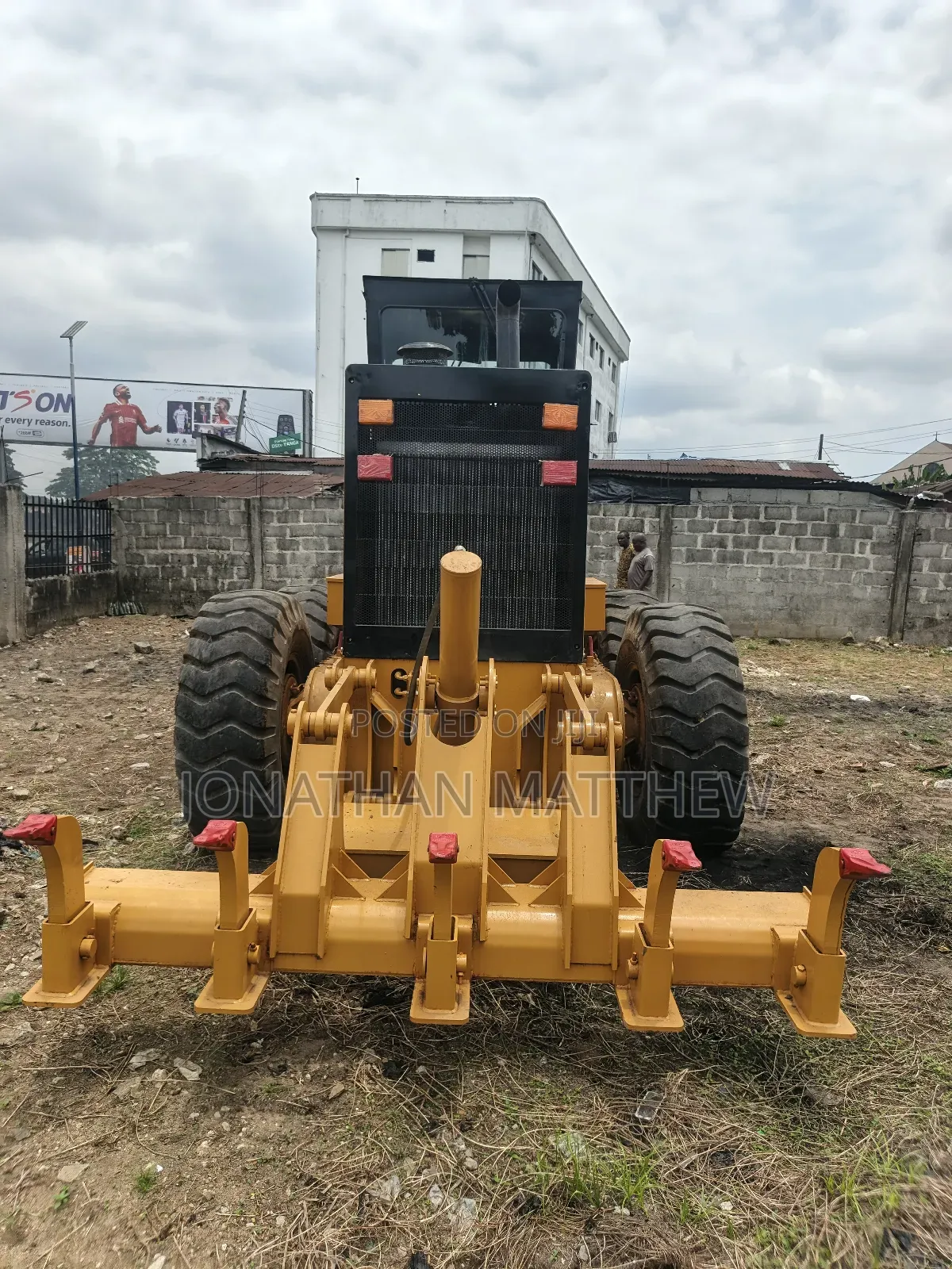 140h Grader