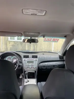 Toyota Camry 2011 Gray