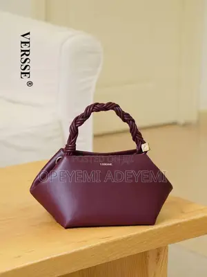 Curve Versse Bag
