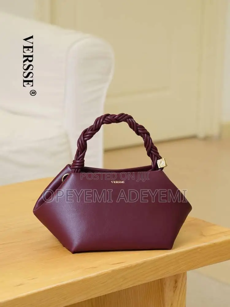 Curve Versse Bag