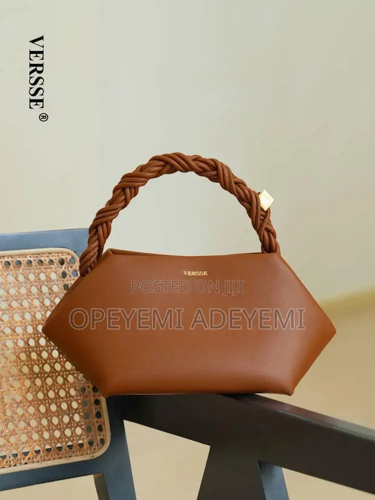 Curve Versse Bag