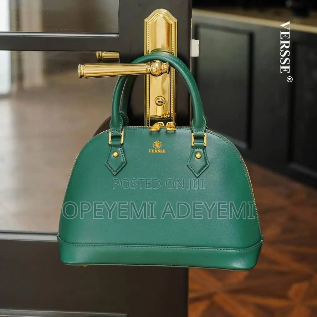 Round Versse Bag