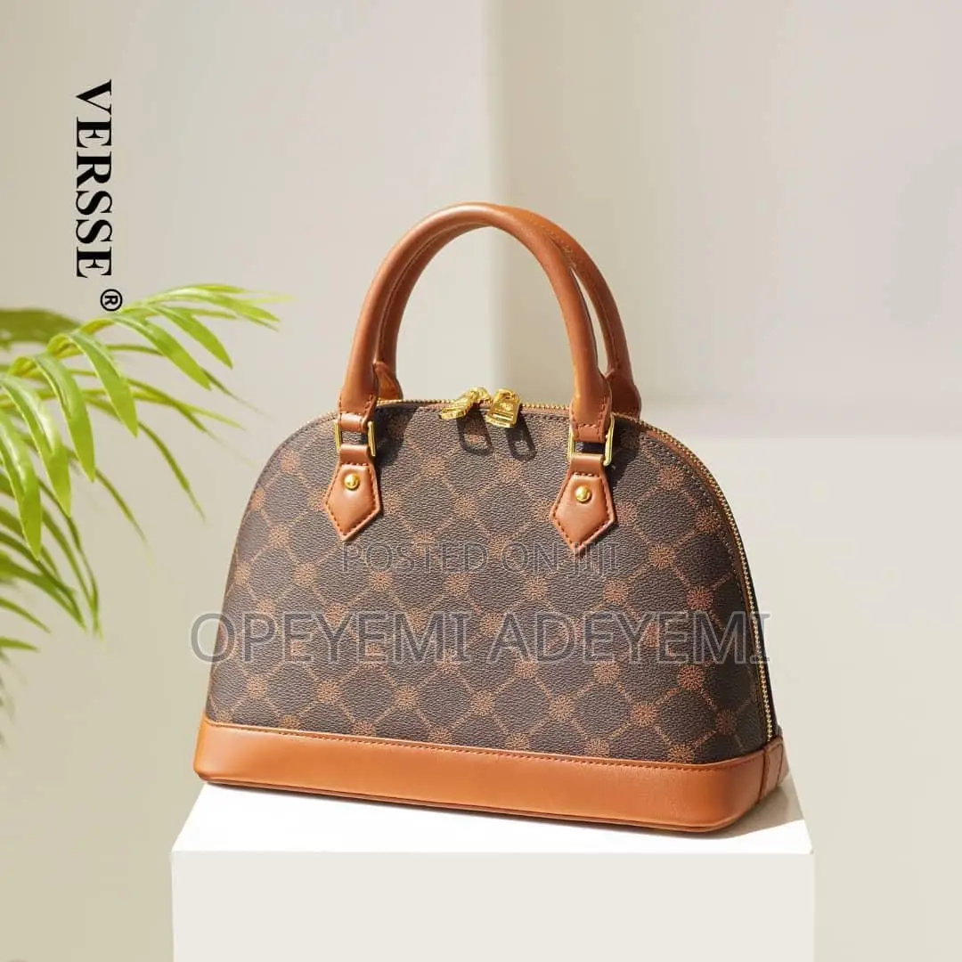 Round Versse Bag