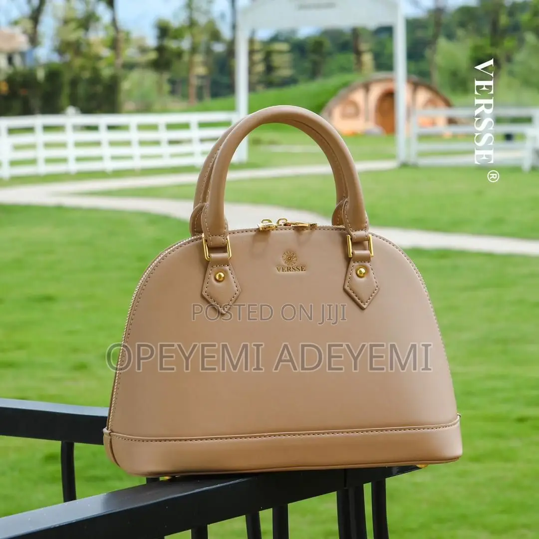 Round Versse Bag