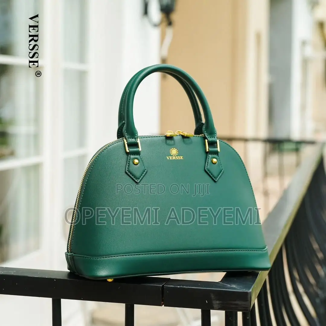 Round Versse Bag