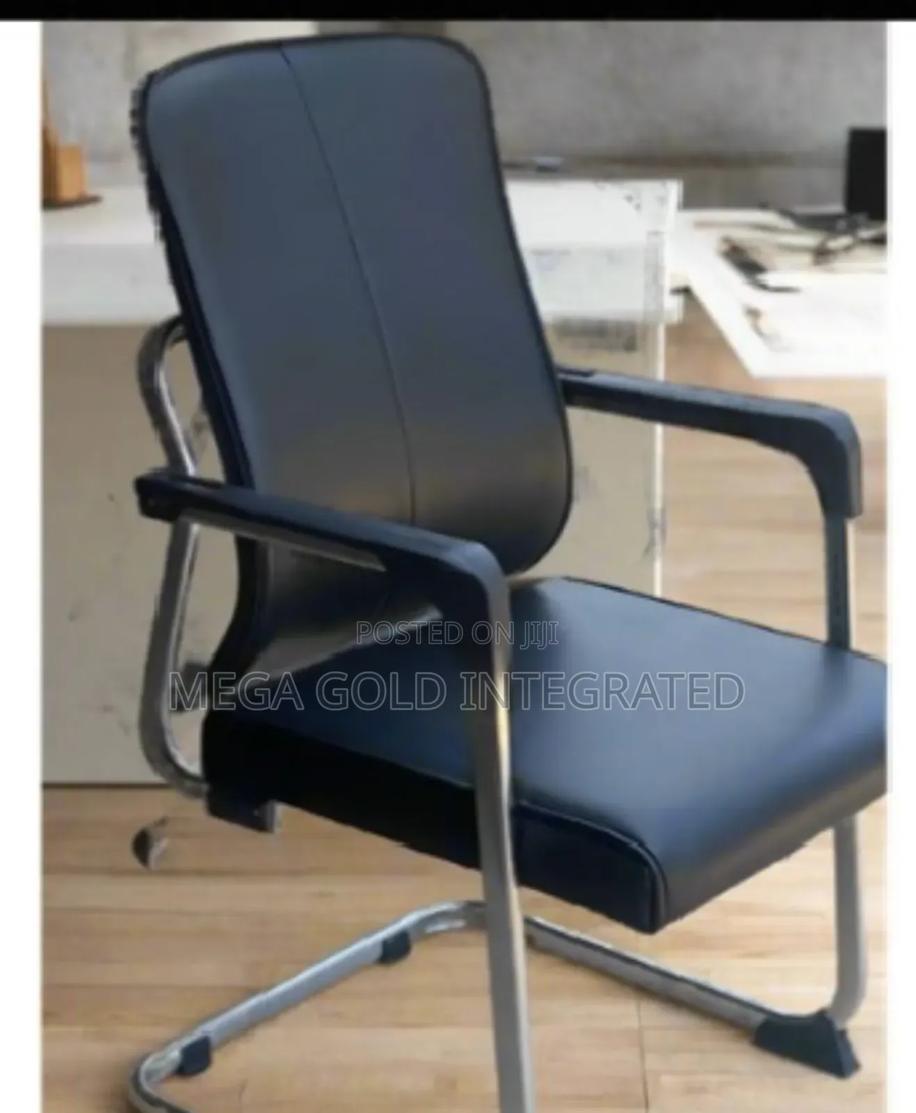 High Quality Visitor's Chair